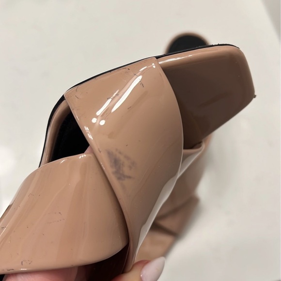 YSL heels - Picture 3 of 5